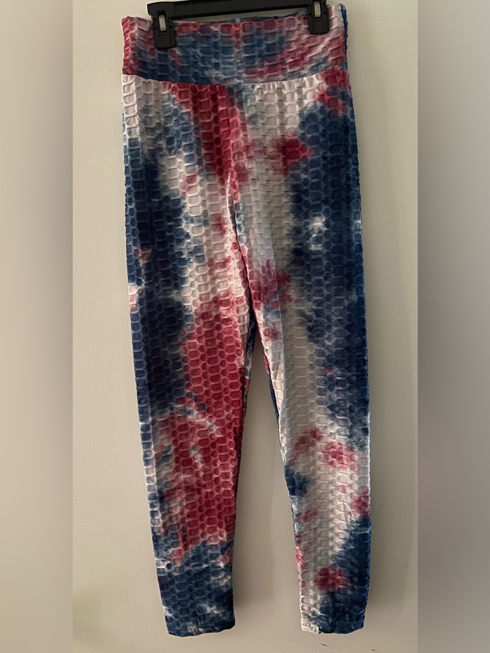 Tie-Dye Textured Leggings - Red, Blue, White